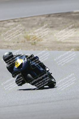 media/Sep-06-2025-CRA (Sat) [[cd32356307]]/Races/Race 2/